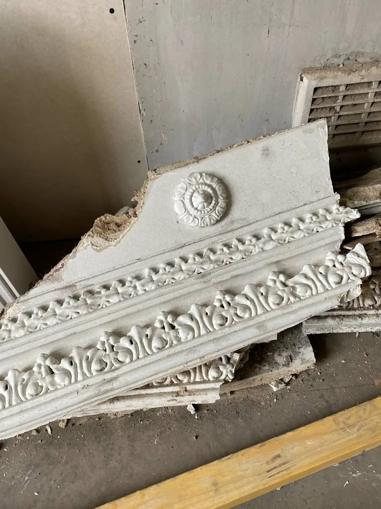 Broken section of ornate plaster cornice awaiting repair – Original cornice repairs – Glasgow